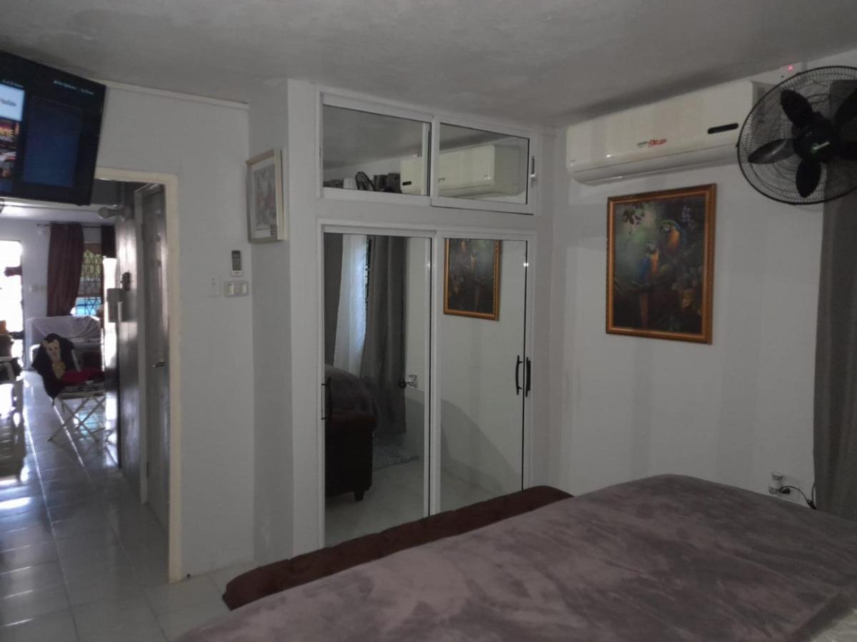 Zipcode Hideaway Guesthouse ポートモア エクステリア 写真