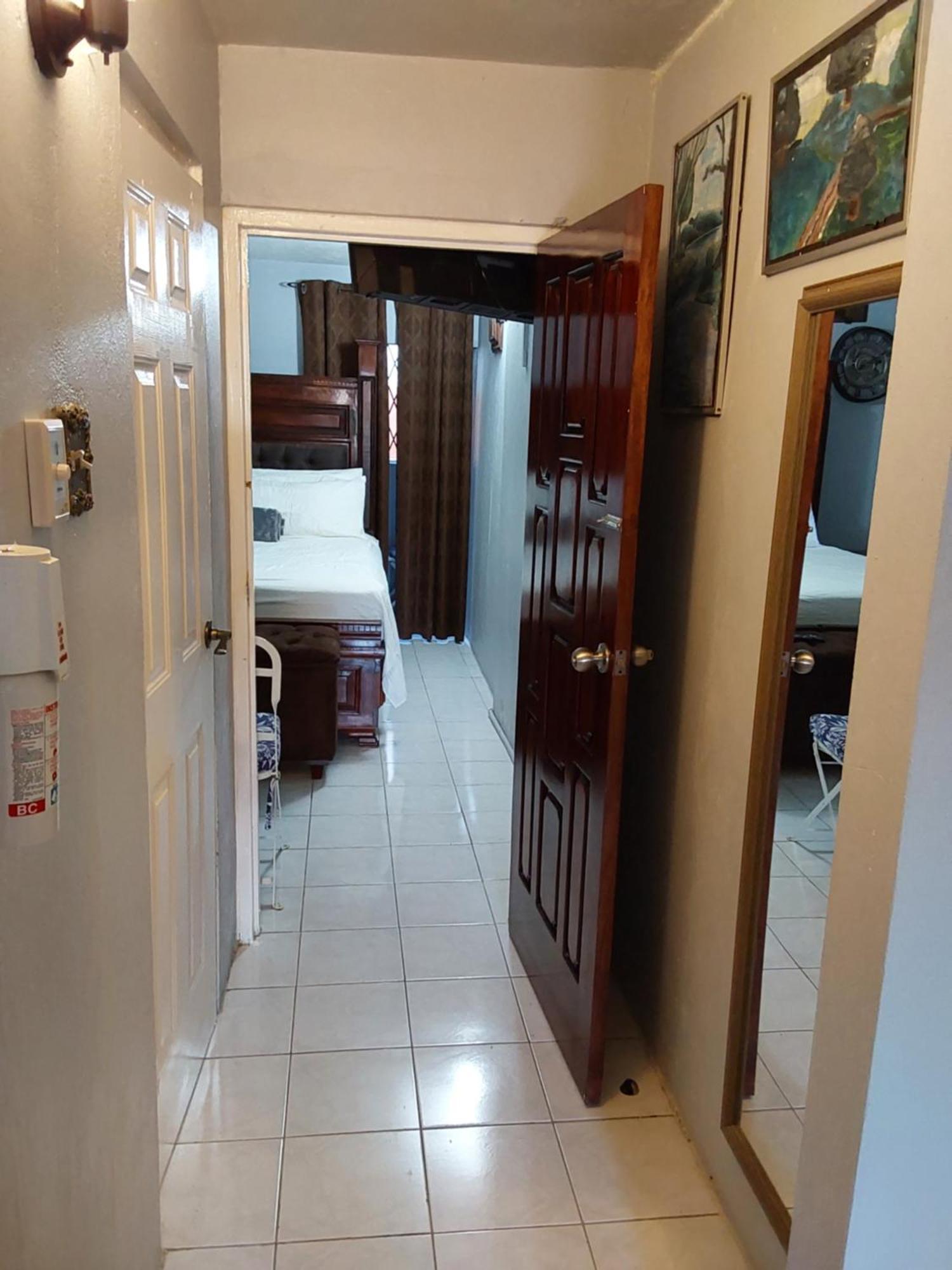 Zipcode Hideaway Guesthouse ポートモア エクステリア 写真