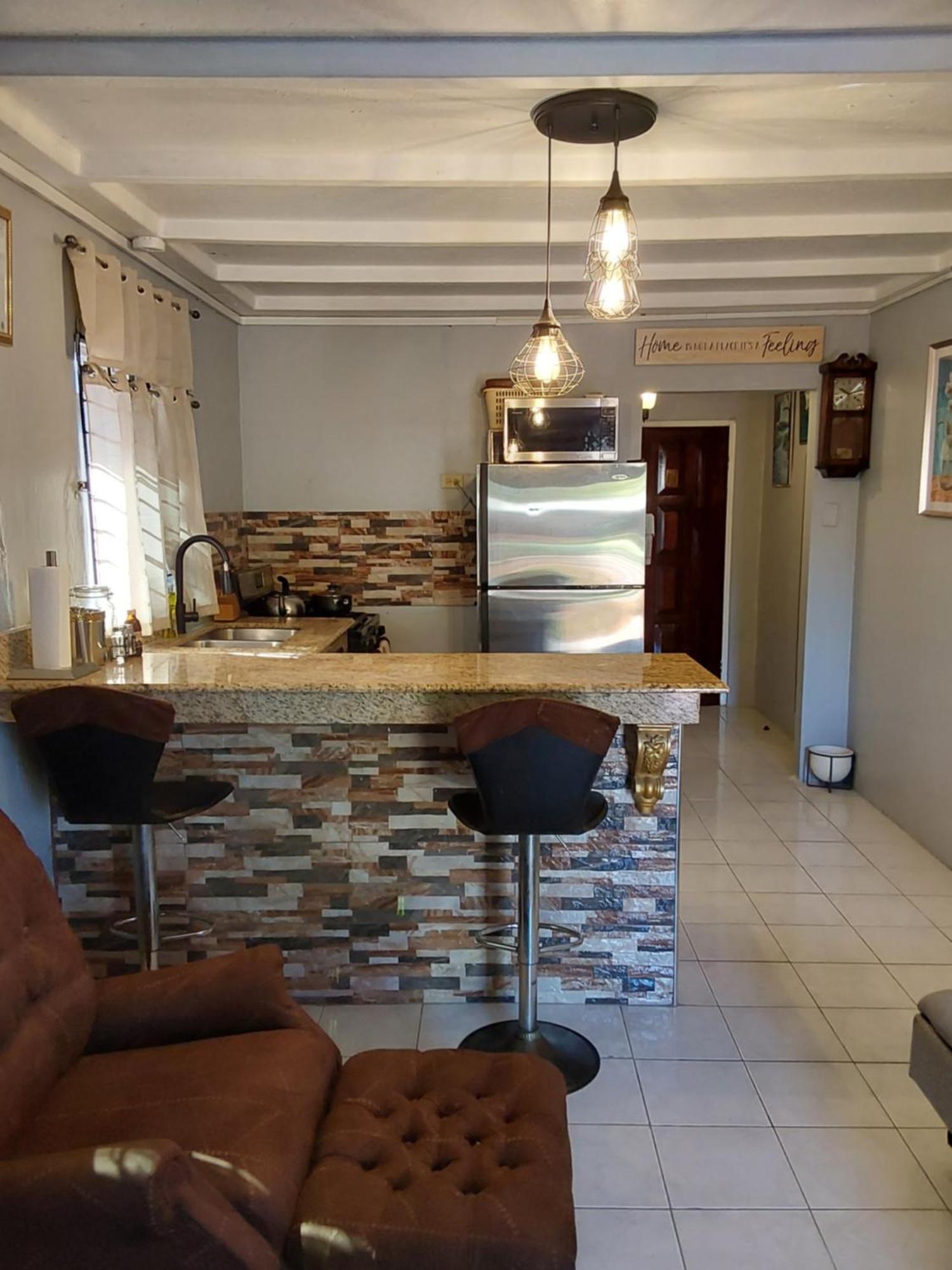 Zipcode Hideaway Guesthouse ポートモア エクステリア 写真